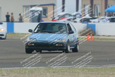 media/Dec-19-2025-Lucky Dog Racing (Fri) [[3b7b1b5fc8]]/Intermediate Low/Session 2 Turn 1/